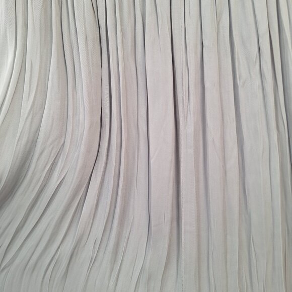 ZARA Green Pleated Maxi Skirt Size M to Size L - Picture 2 of 5